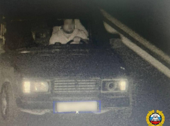 Волжский «лихач» ответил за дрифт на площади Свердлова: полиция задержала нарушителя