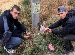 Полиция задержала волжан с десятками наркотических свертков