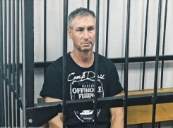 Жданова, обвиняемого в «убийстве» 11 волгоградцев, отпустили из решетки