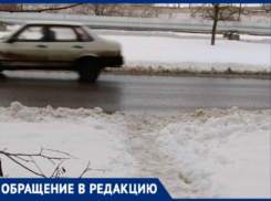 Волжане рассказали о новом вид спорта от коммунальщиков — прыжках из автобуса в сугроб