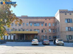 Выставил за дверь и общался на «ты»: волжанка о враче в БСМП