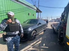 Приставы Волгоградской области арестовали девять автомобилей должников на 17,8 млн рублей