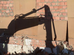 Волжан обрадовал демонтаж магазина