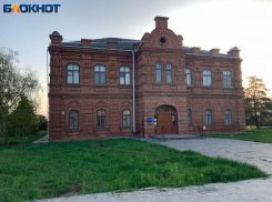 Волжане смогут бесплатно посетить выставку местных художников
