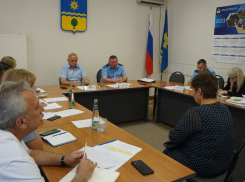 Когда и куда переселят жителей аварийных домов объяснили волжанам