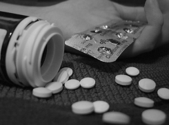 Под Волгоградом секретарь судьи покончила с собой 