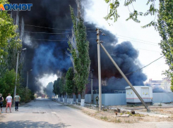 Большая часть опрошенных волжан видела как небо окрасилось в черный цвет