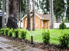 В Волжском завершается сезон полива