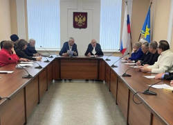 Волжский делает ставку на единство: в городе обсудили планы на Год народного сплочения