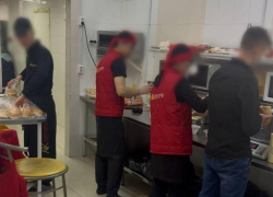 В Волжском мигрант попался на нарушении во время учебы