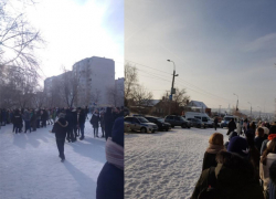 В Волгограде проходит массовая эвакуация из-за угрозы минирования