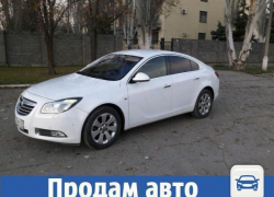 В Волжском продают белоснежный Opel