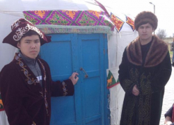 Волжан напоили кумысом на празднике Наурыз