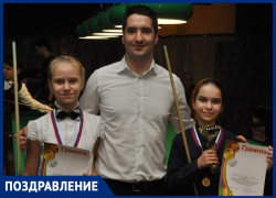 «Поздравляю тренера по бильярду с двойной победой», - волжанка