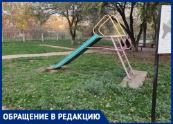 «Куча спиленных веток вместо обещанной детской площадки»,- волжанка о дворе
