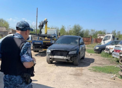 Волгоградский должник поплатился кроссовером за 3,5 миллиона долгов и 1460 штрафов