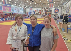 По стопам спортивной сестры: волжанка Дарина Джигарос поборется за золото первенства России