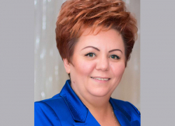 Зампред волгоградского профсоюза врачей Юлия Маркова умерла после заражения COVID-19