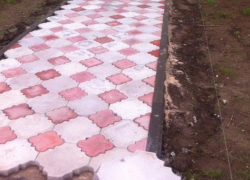 В Волжском разворовали строительные материалы для благоустройства Спортотеля 