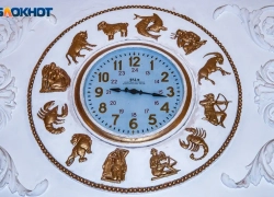 Тельцам грозят конфликты, а Водолеям советуют спуститься с небес на землю