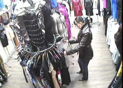 В Волжском задержали 29-летнюю клептоманку, обокравшую дорогой бутик