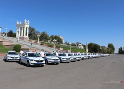 Автоинспекция Волжского пополнилась новенькими машинами Skoda Octavia