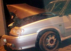 Парень на «пятнашке» протаранил столб в Волжском