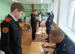 Олимпиада по знанию ПДД прошла среди школьников в Волжском