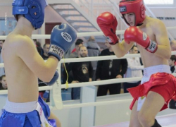 Спортсменка из Волжского взяла золото чемпионата по кикбоксингу