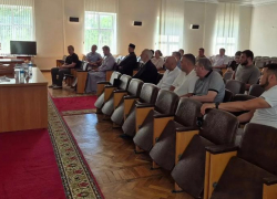 В Волжском обсудили межнациональное согласие, безопасность и подготовку ко Дню города