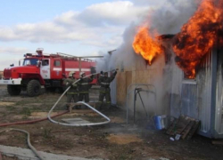 День Победы омрачил пожар в Волжском