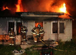 Под Волжским в доме случился пожар