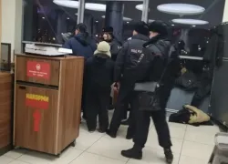 Полицейские рейды в волжских ТЦ взяли под контроль подростковые тусовки на фудкортах 