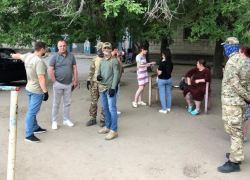 Полиция, приставы и ФСБ провели масштабный рейд из-за жалоб волжан на соседей
