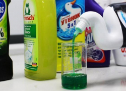 Под Волгоградом пенсионер выпил почти литр жидкости для мытья унитазов