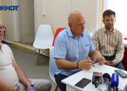 Волжские инноваторы представили свои «Сильные идеи для нового времени» главе города Игорю Воронину