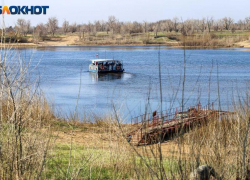 Дачники Волжского в «подвешенном» состоянии: паромная переправа к СНТ временно прекращена