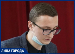 21-летний миллионер из Волжского рассказал о достижениях и детстве