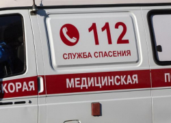 Полицейские ищут водителя, сбившего сразу двух пешеходов под Волжским