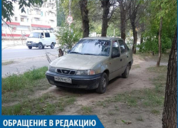 Автохам с участковым наплевали на жильцов на Горького, - волжанка