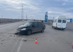 Женщина пострадала в аварии с маршруткой в Волжском: подробности