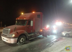 Под Волжским у водителя прямо на посту ДПС изъяли фуру за долги в 1,6 млн рублей