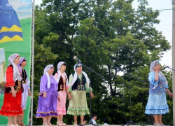 В Волжском впервые отметили татарский Сабантуй