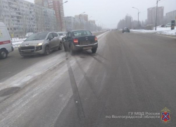 Автомобилист сбил двух школьников на "зебре" в Волжском