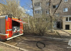 14-летний подросток погиб в горящей квартире в Волжском