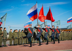 Под Волжским открылась серия трехдневных сборов «Уроки мужества» для восьмиклассников