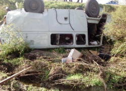 Пятидесятилетний водитель не смог обогнать УАЗик на автодороге