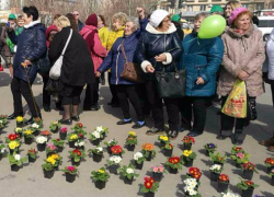 На площади, которую просили для пикета сторонники Навального в Волжском, организовали экологический митинг