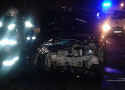 Груда покареженного металла и четверо в больнице - результат ДТП в Волжском