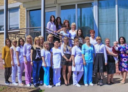 С днем рождения салона, Альфия Валиевна!